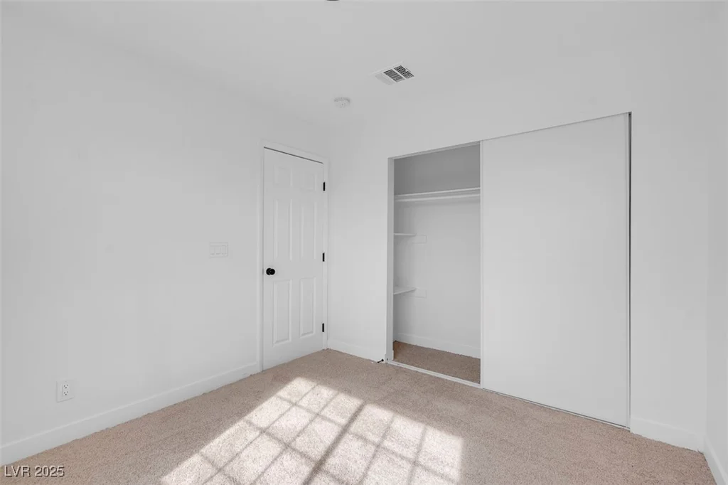 5264 Silverheart, Las Vegas, NV 89142