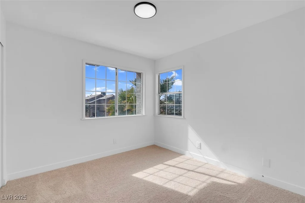 5264 Silverheart, Las Vegas, NV 89142