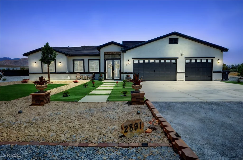 2891 Rainbow, Pahrump, NV 89048