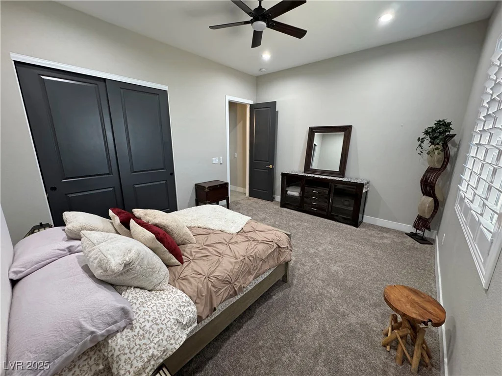 2891 Rainbow, Pahrump, NV 89048