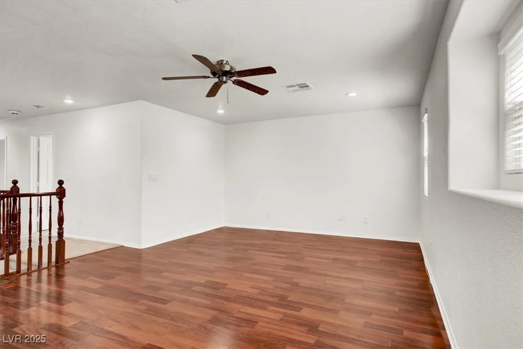 7814 Granite City, Las Vegas, NV 89166