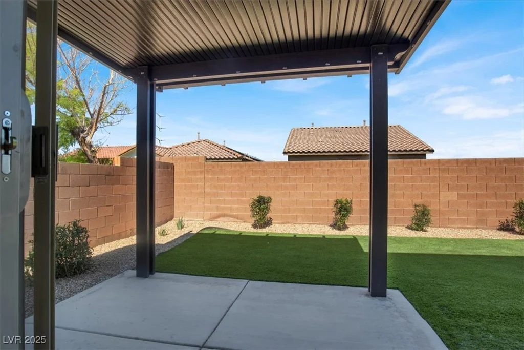 7814 Granite City, Las Vegas, NV 89166