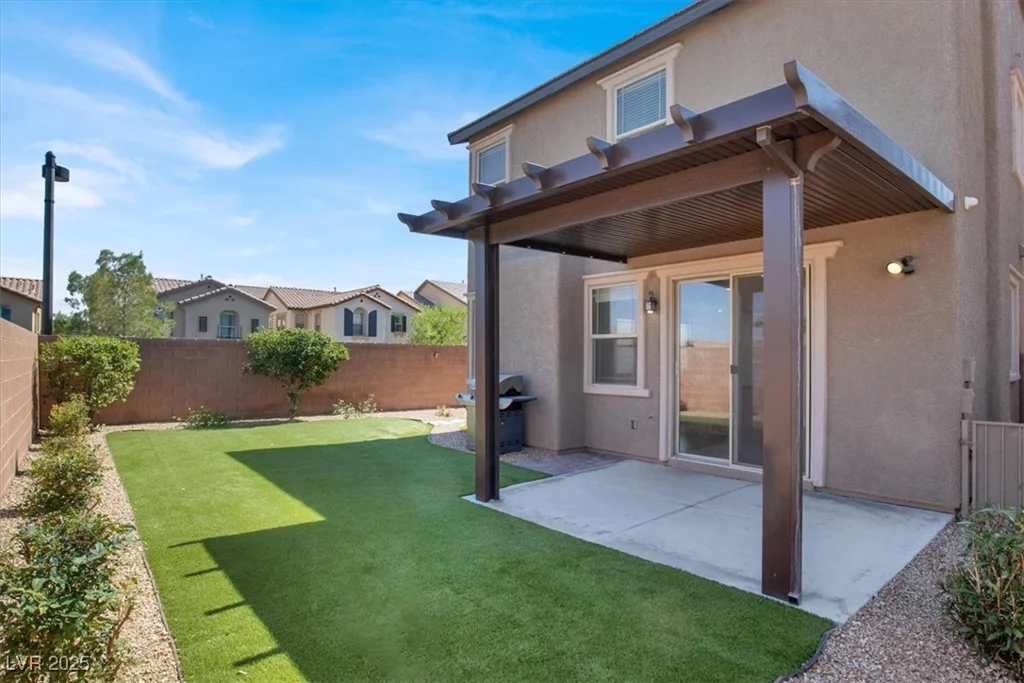 7814 Granite City, Las Vegas, NV 89166