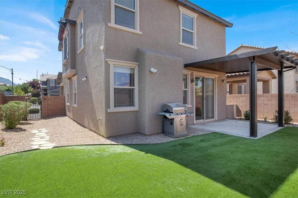 7814 Granite City, Las Vegas, NV 89166