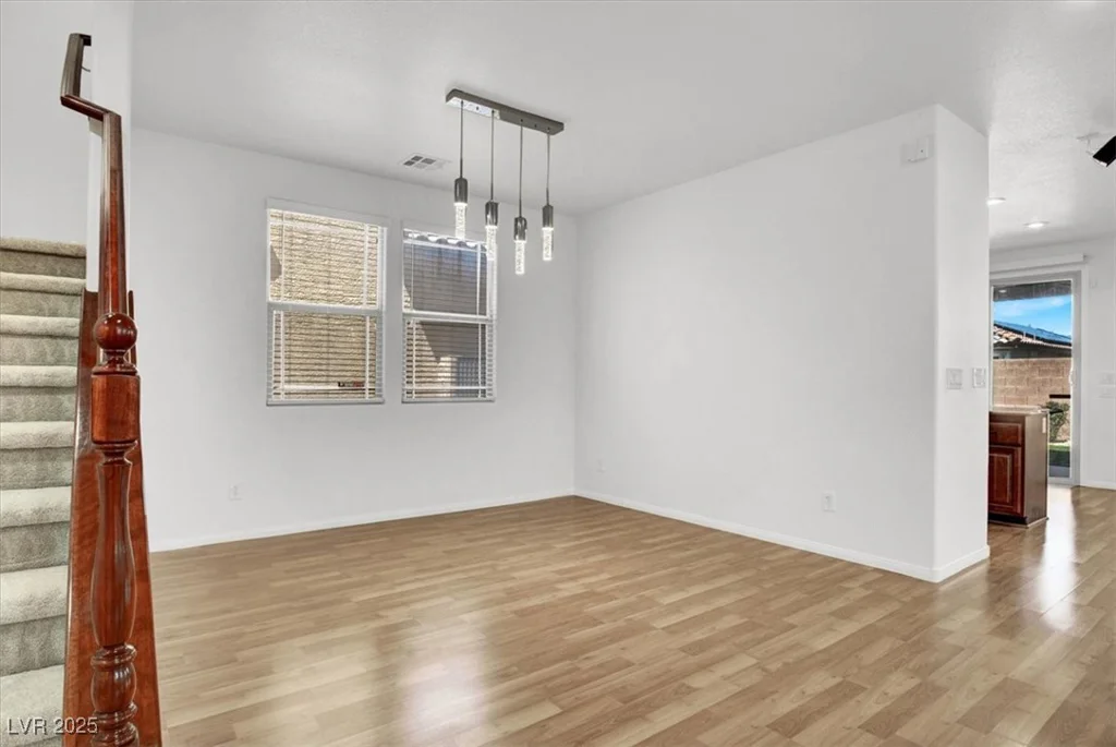 7814 Granite City, Las Vegas, NV 89166