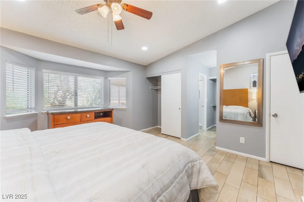 1012 Greystone, Las Vegas, NV 89108