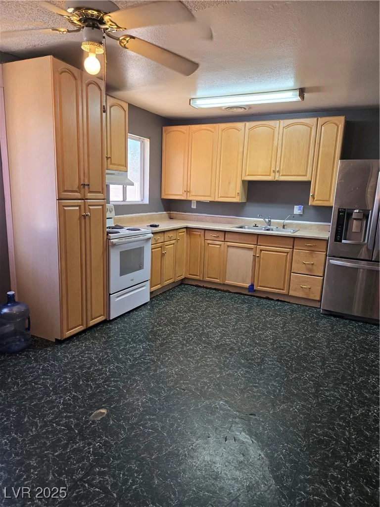 4329 Studio, Las Vegas, NV 89115