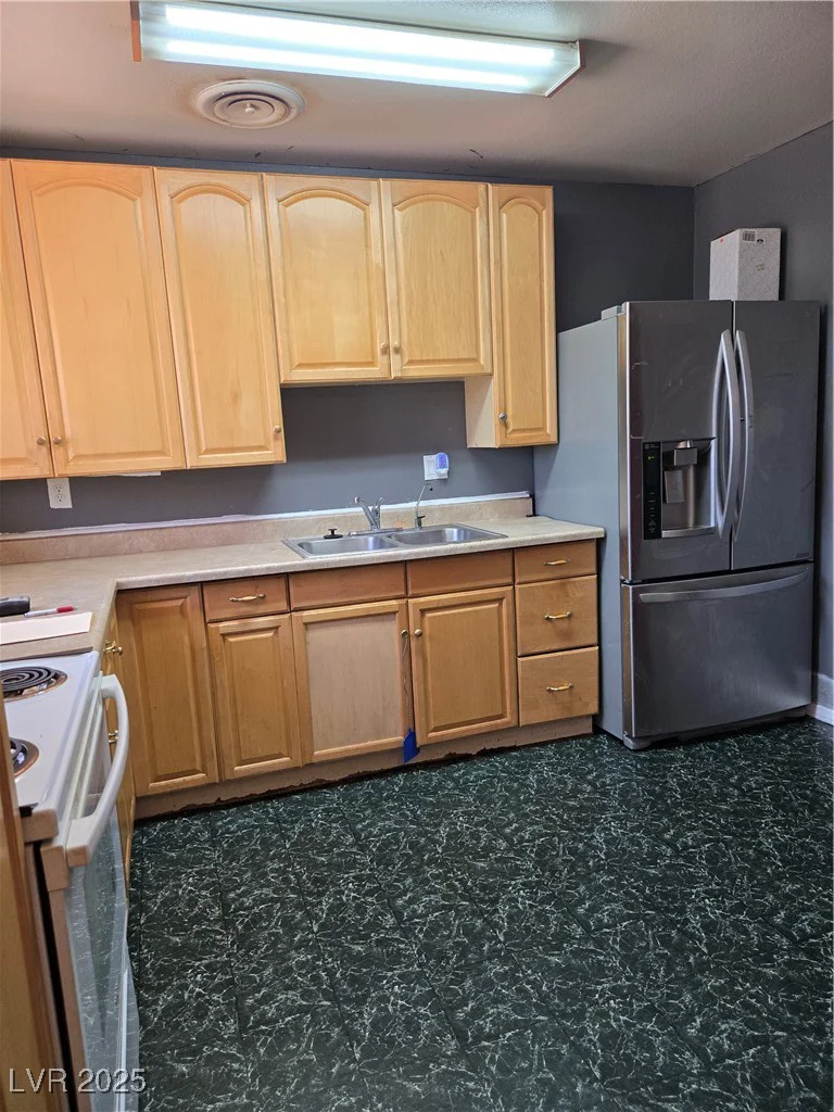 4329 Studio, Las Vegas, NV 89115