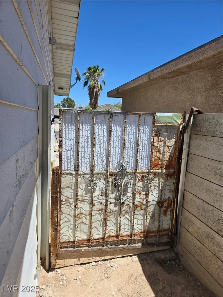 4329 Studio, Las Vegas, NV 89115