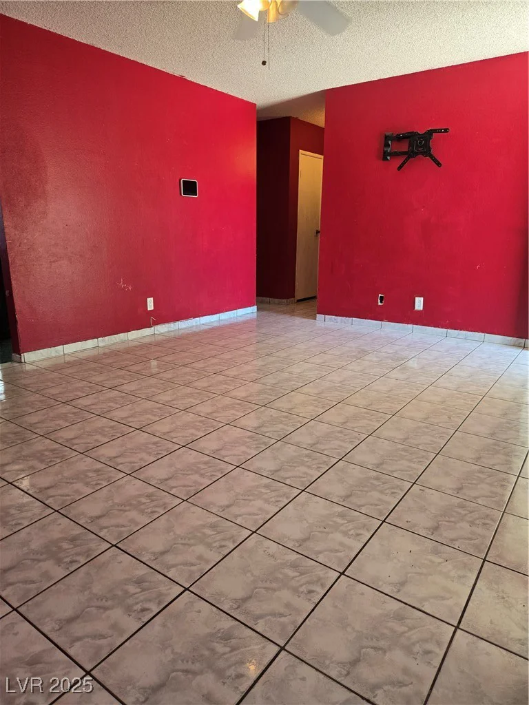 4329 Studio, Las Vegas, NV 89115