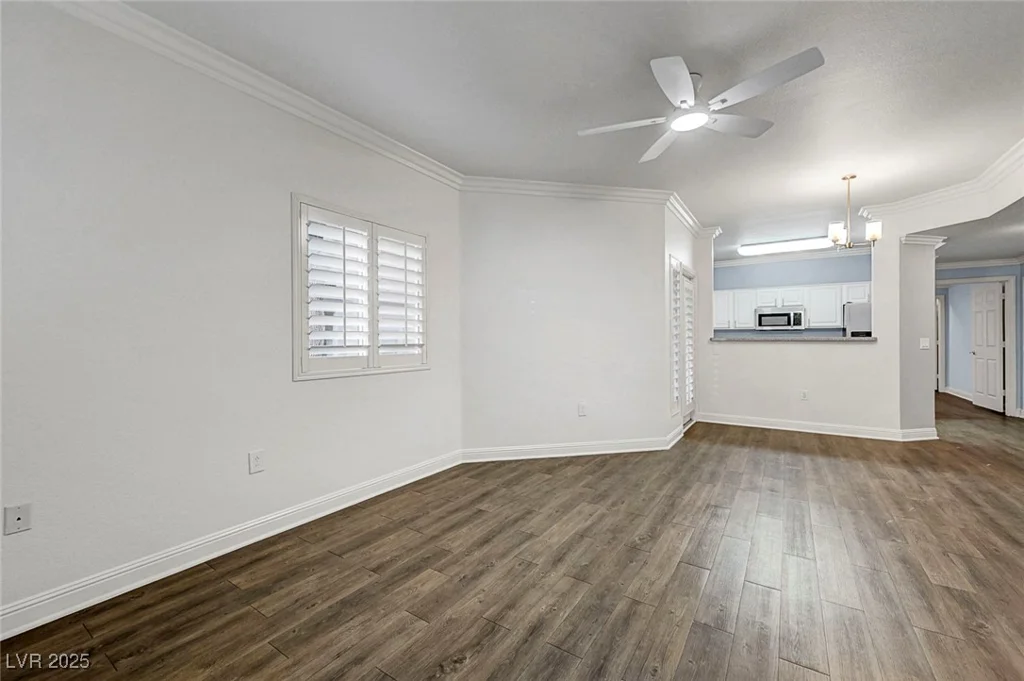 5250 Rainbow, Las Vegas, NV 89118
