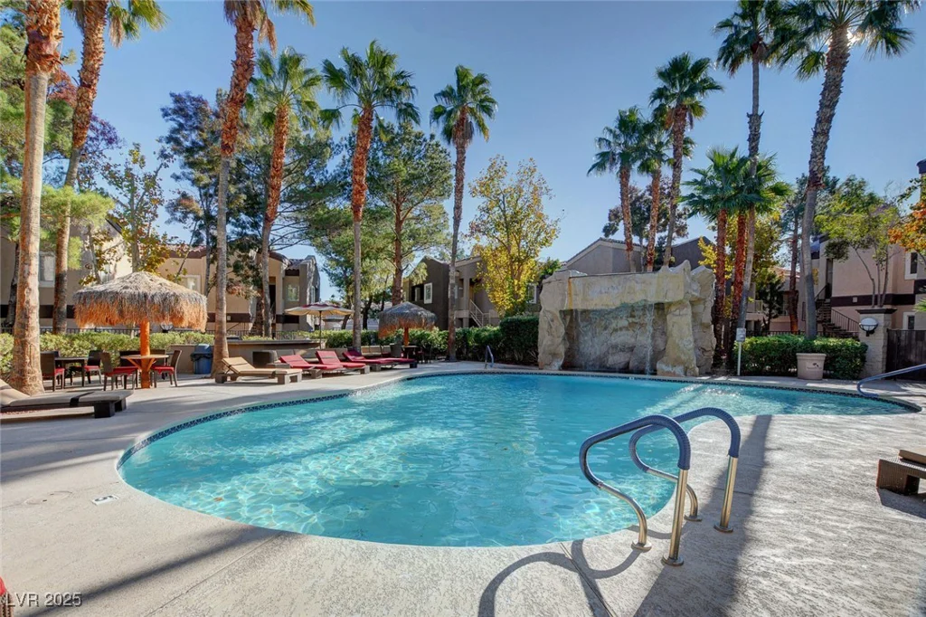 5250 Rainbow, Las Vegas, NV 89118