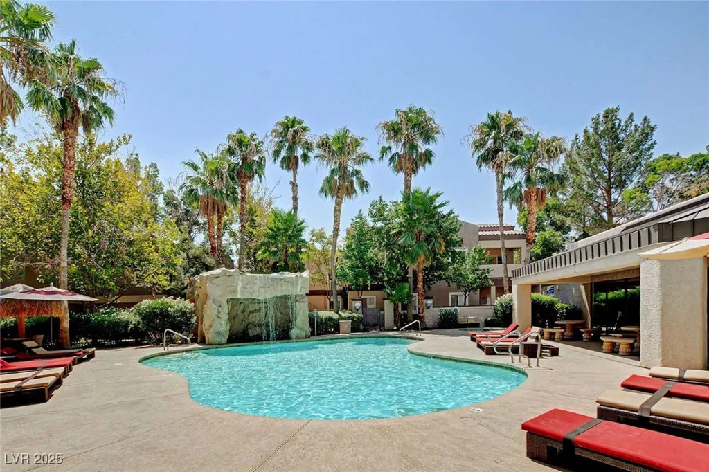 5250 Rainbow, Las Vegas, NV 89118