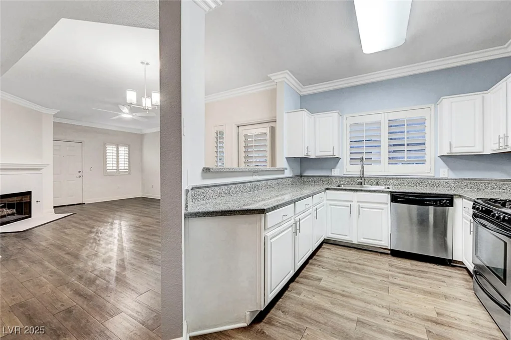 5250 Rainbow, Las Vegas, NV 89118
