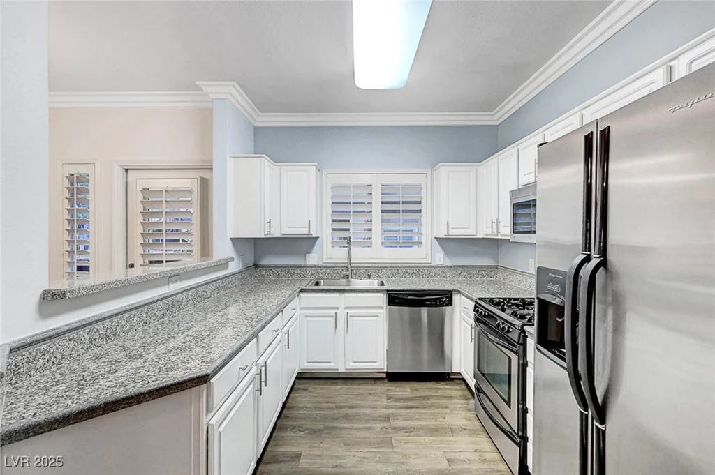 5250 Rainbow, Las Vegas, NV 89118