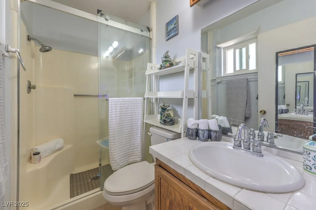 1004 Woodside, Henderson, NV 89015