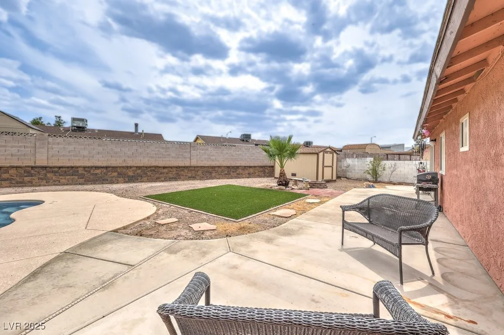 1004 Woodside, Henderson, NV 89015