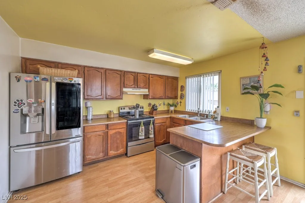 1004 Woodside, Henderson, NV 89015