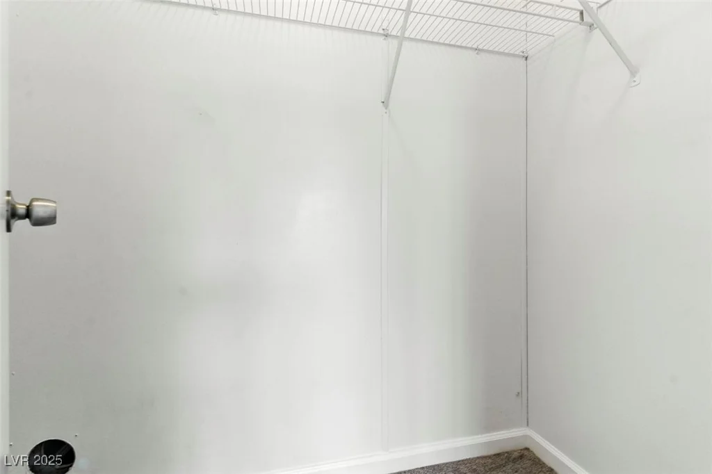 3742 Kolanut, Las Vegas, NV 89115