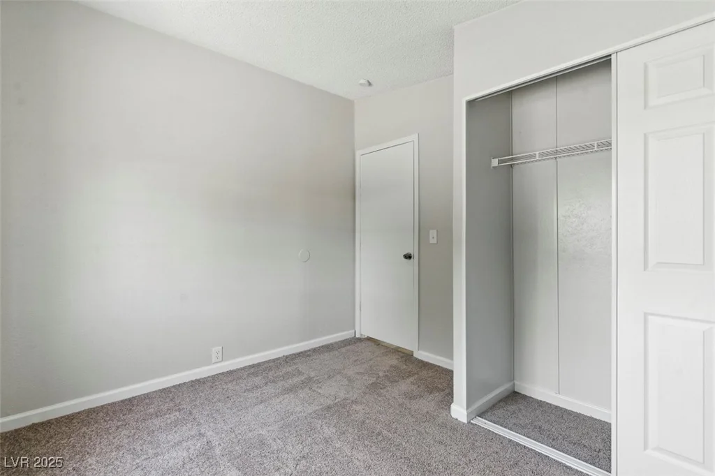 3742 Kolanut, Las Vegas, NV 89115