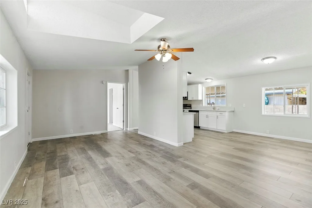 3742 Kolanut, Las Vegas, NV 89115