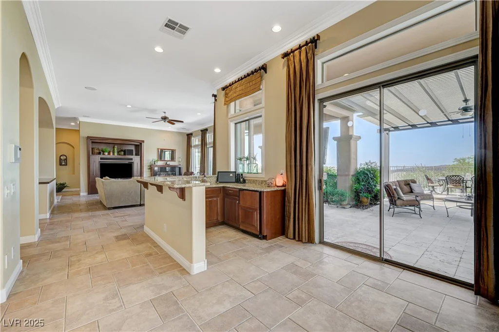 16 Mallard Creek, Henderson, NV 89052