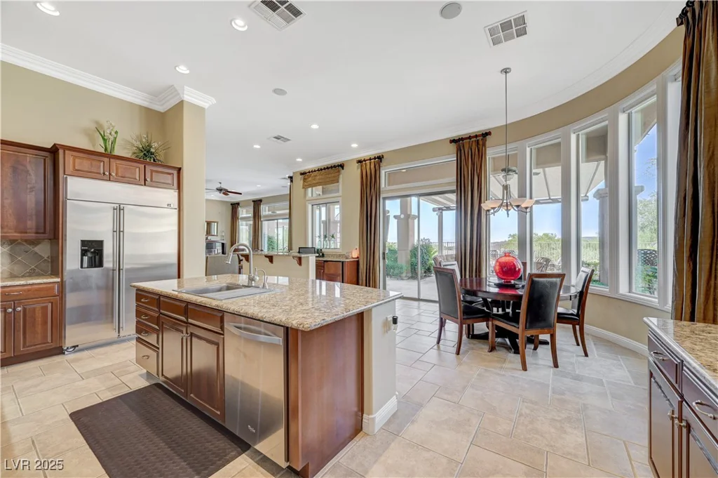 16 Mallard Creek, Henderson, NV 89052
