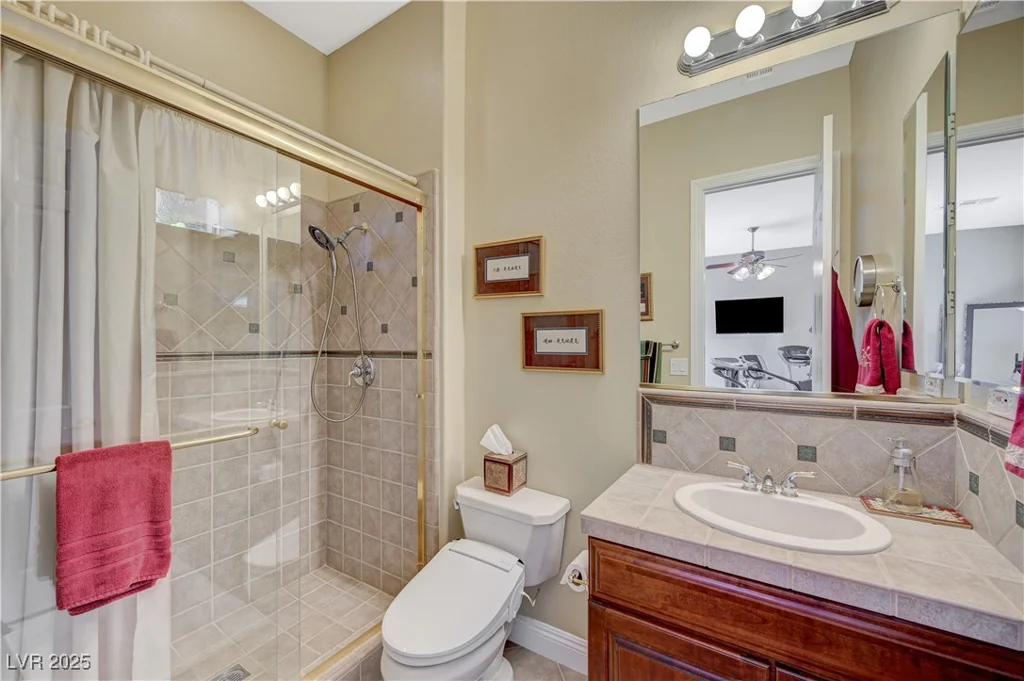 16 Mallard Creek, Henderson, NV 89052