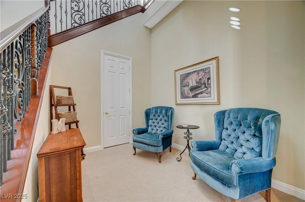 16 Mallard Creek, Henderson, NV 89052