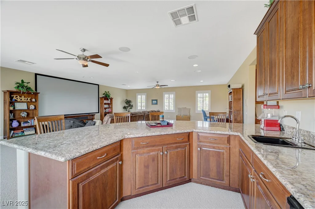 16 Mallard Creek, Henderson, NV 89052