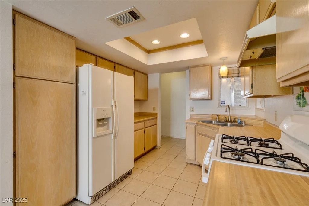 813 Cherry, Henderson, NV 89002