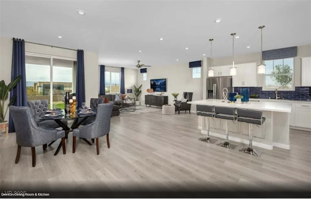 314 Parawan, Henderson, NV 89015