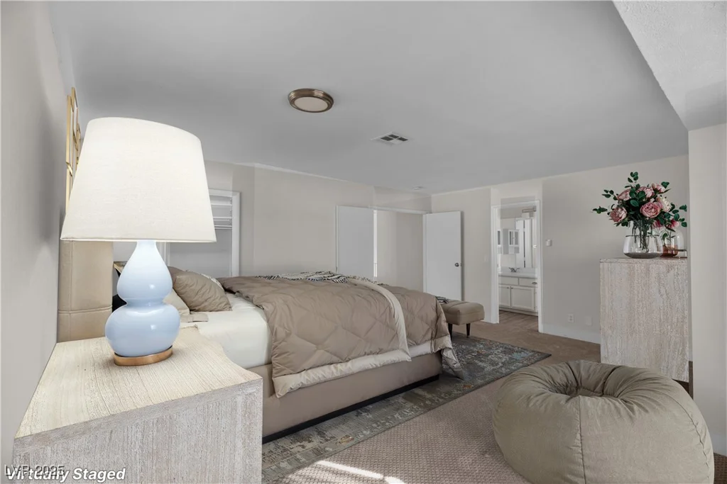 5458 Walton Heath, Las Vegas, NV 89142