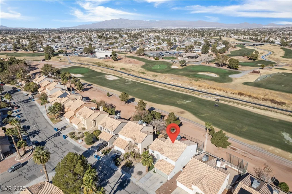 5458 Walton Heath, Las Vegas, NV 89142
