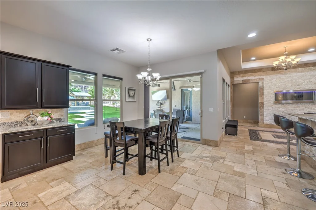 10319 Larkmead, Las Vegas, NV 89149