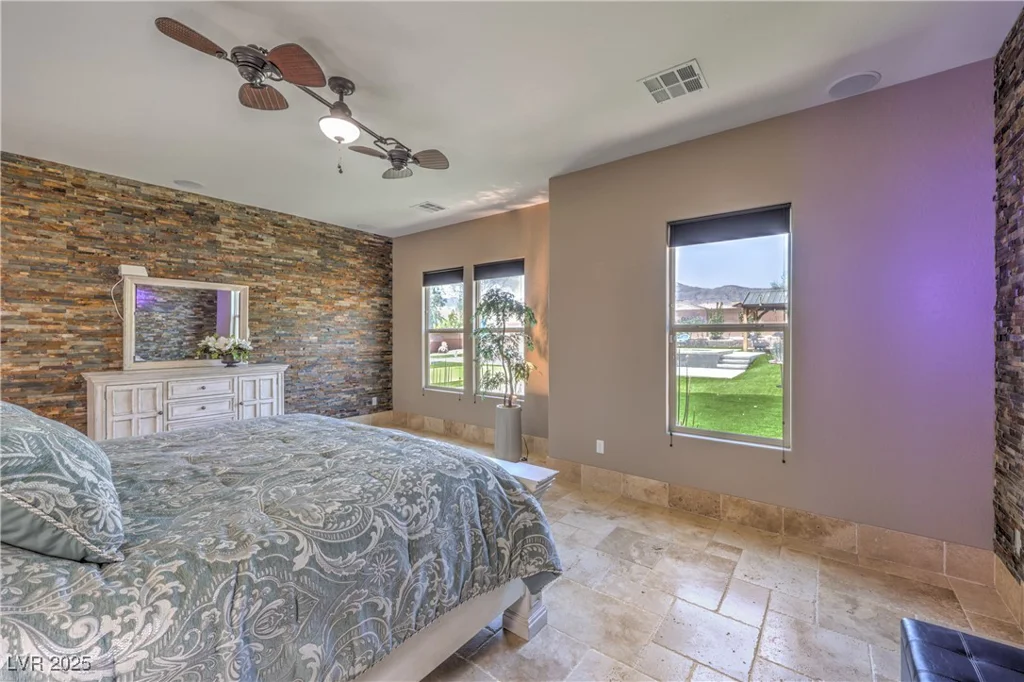 10319 Larkmead, Las Vegas, NV 89149