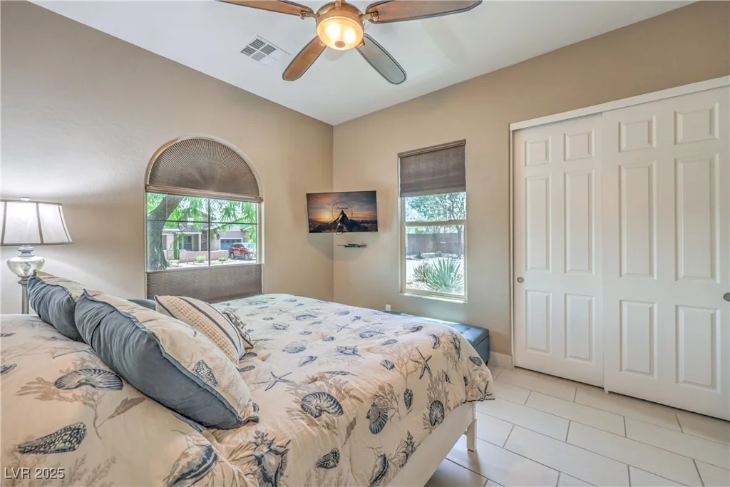 10319 Larkmead, Las Vegas, NV 89149