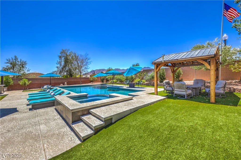 10319 Larkmead, Las Vegas, NV 89149