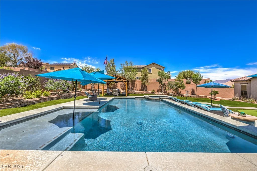 10319 Larkmead, Las Vegas, NV 89149