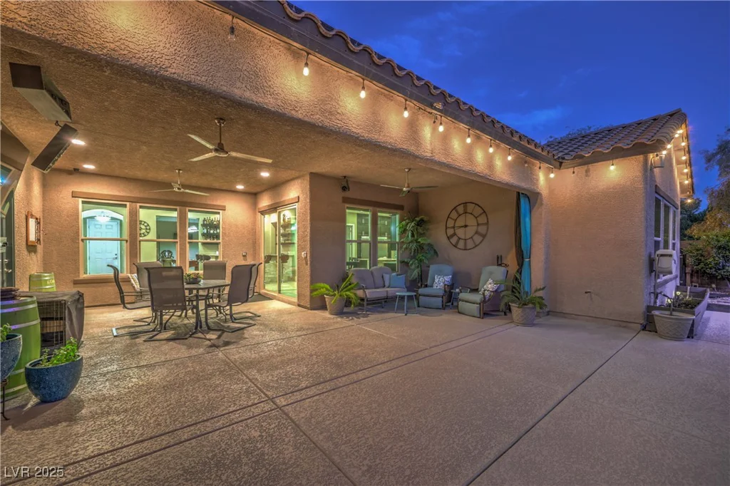 10319 Larkmead, Las Vegas, NV 89149