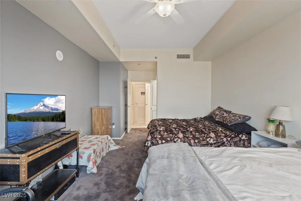 8255 Las Vegas, Las Vegas, NV 89123