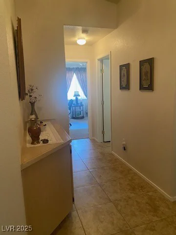 9225 Lady Palm, Las Vegas, NV 89147