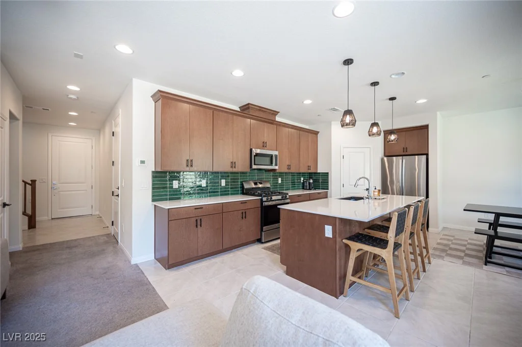 9451 Lunar Ray, Las Vegas, NV 89143