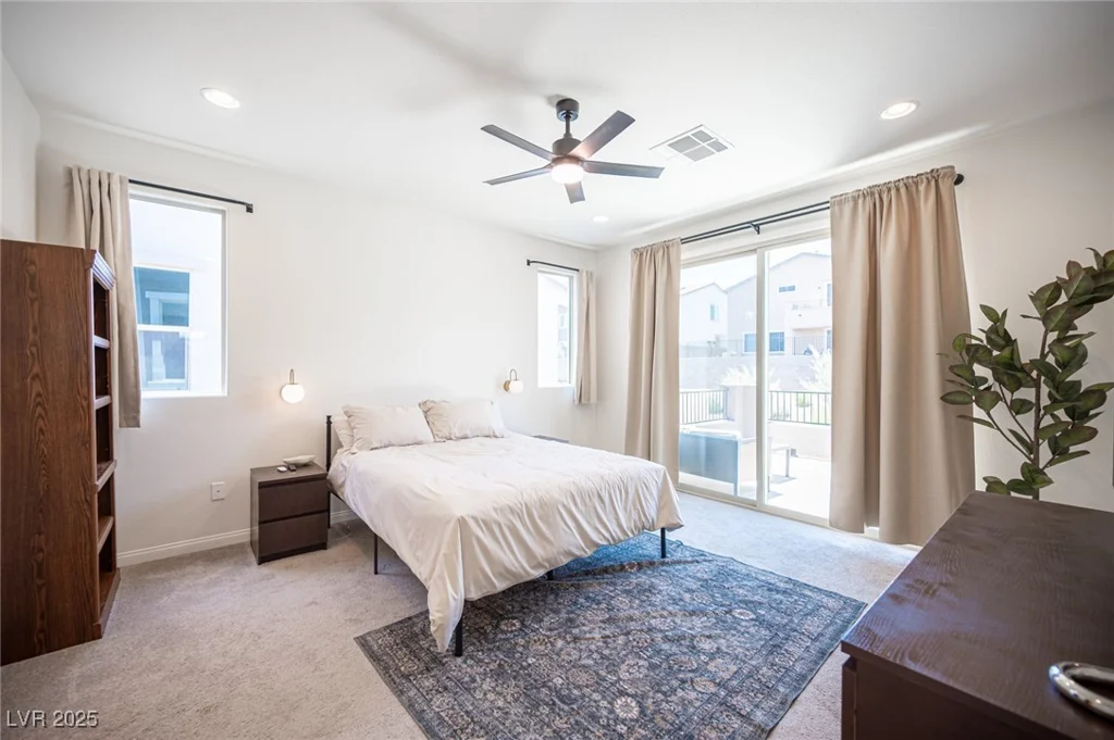 9451 Lunar Ray, Las Vegas, NV 89143