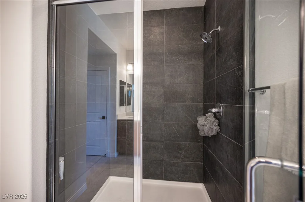 9451 Lunar Ray, Las Vegas, NV 89143
