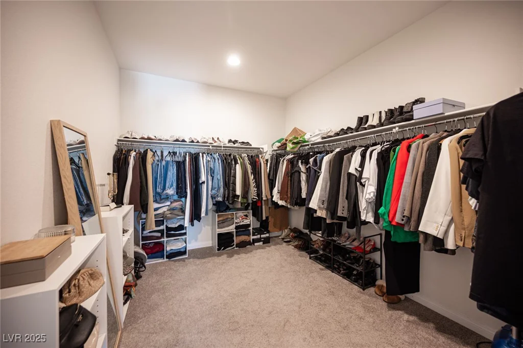 9451 Lunar Ray, Las Vegas, NV 89143