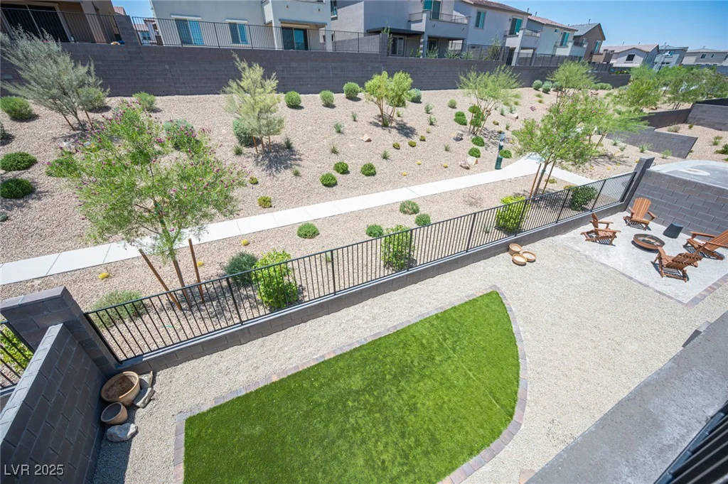 9451 Lunar Ray, Las Vegas, NV 89143