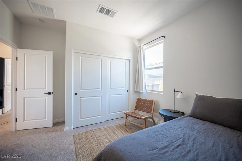 9451 Lunar Ray, Las Vegas, NV 89143