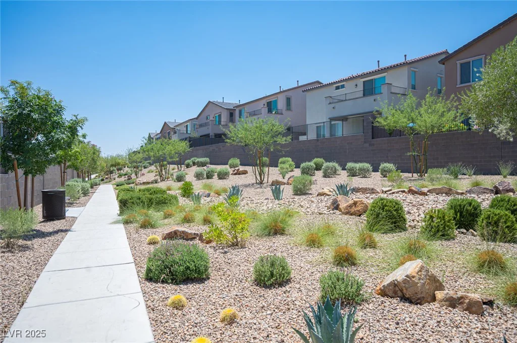 9451 Lunar Ray, Las Vegas, NV 89143