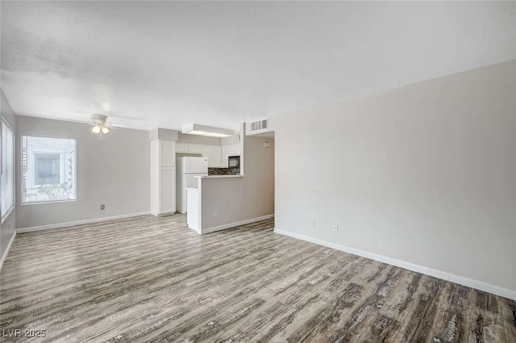 3060 Tarpon, Las Vegas, NV 89120